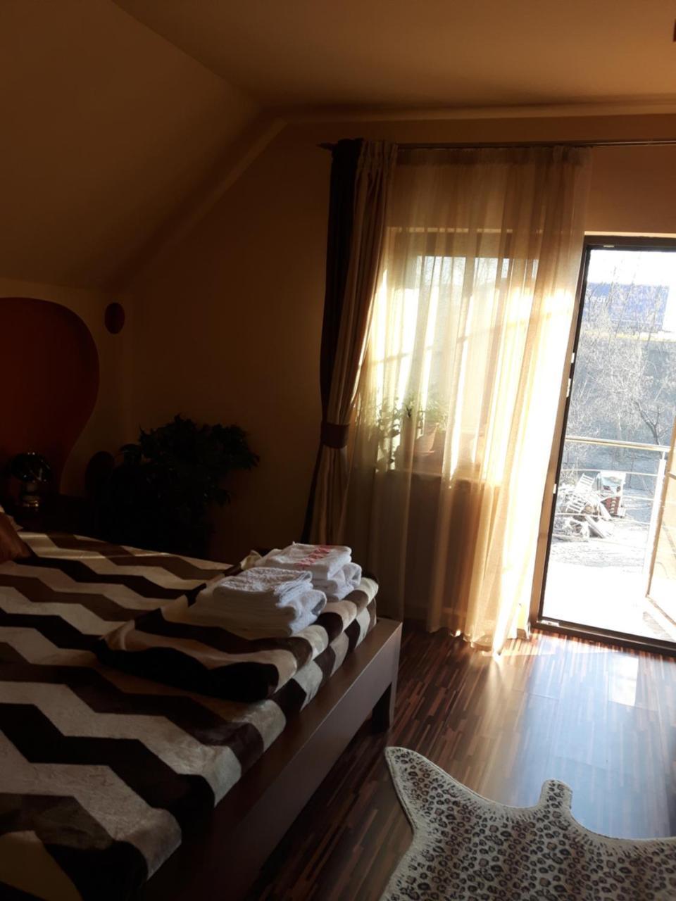 Vila Alexia Hotel Călimăneşti Esterno foto